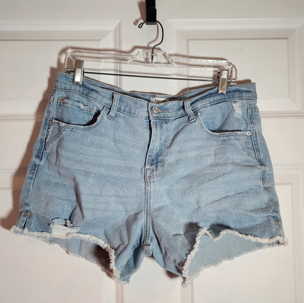 Kensie Jeans Vintage Luxe "The Short" Classic Blue Denim Shorts 12/31